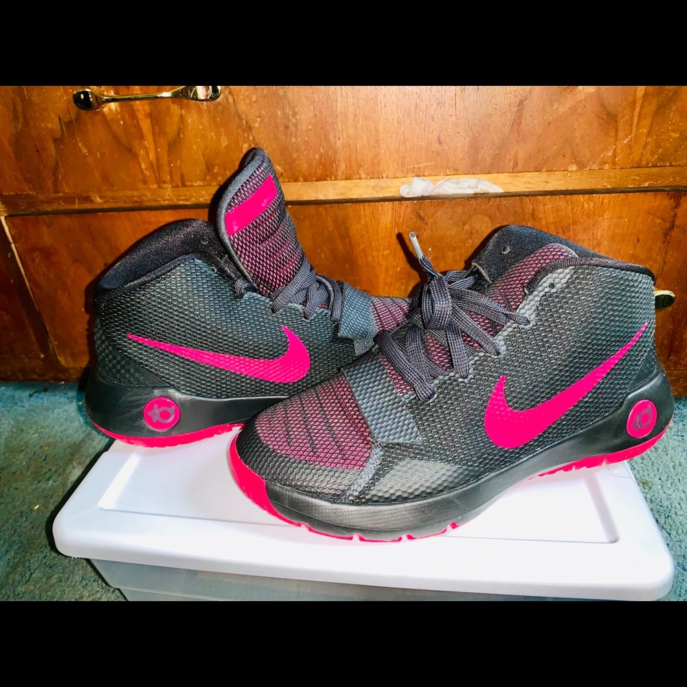 Nike’s Brand New!